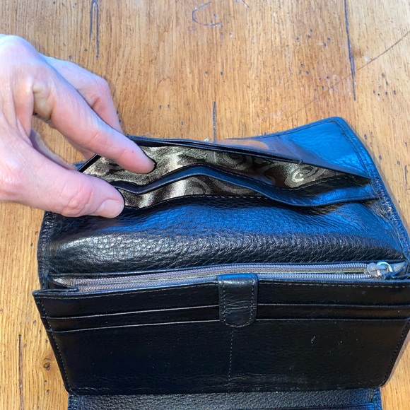 Brighton Embossed Snakeskin Wallet - Picture 6 of 6